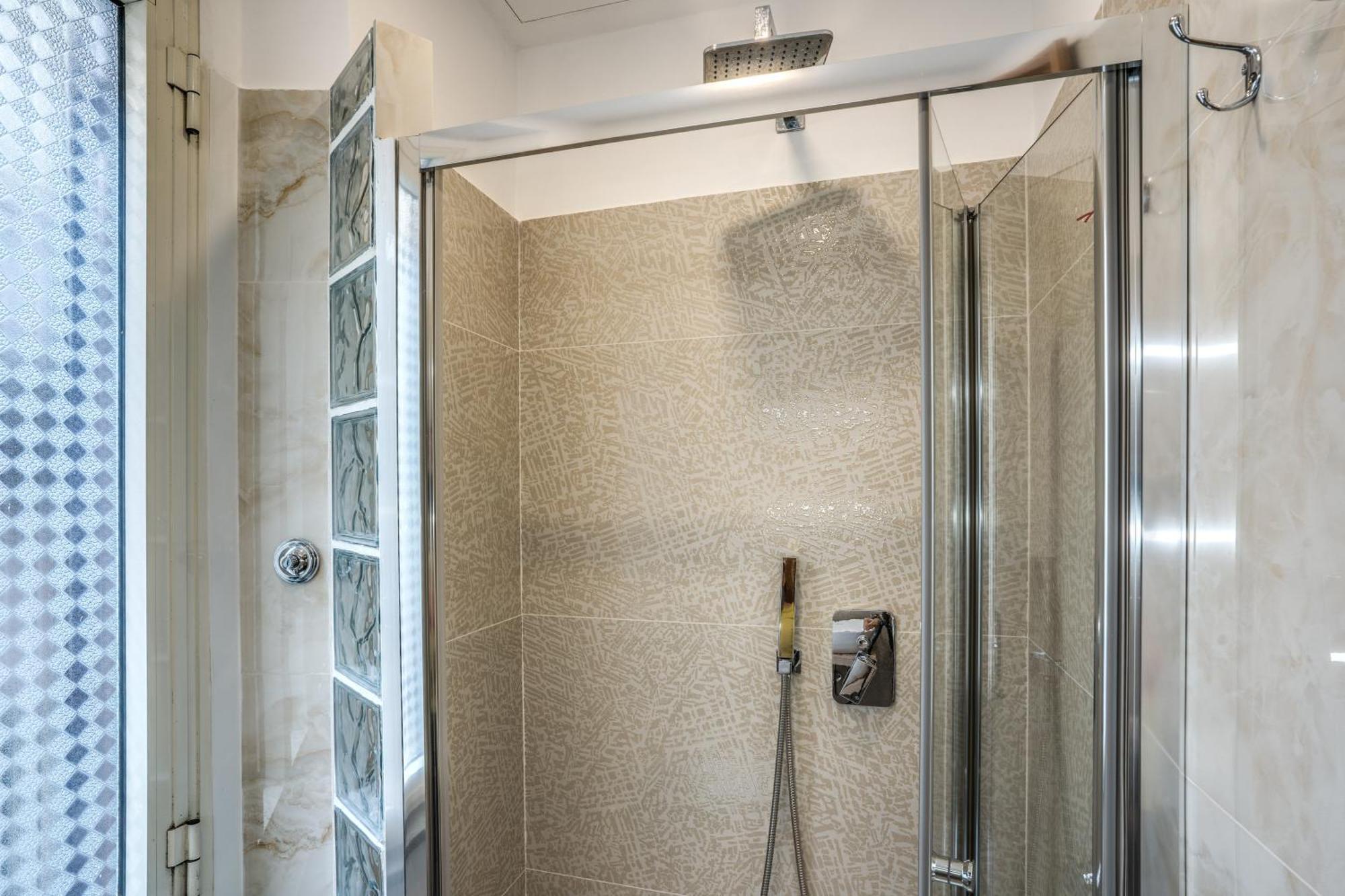 Fontana Di Trevi Charming Apartment 罗马 外观 照片