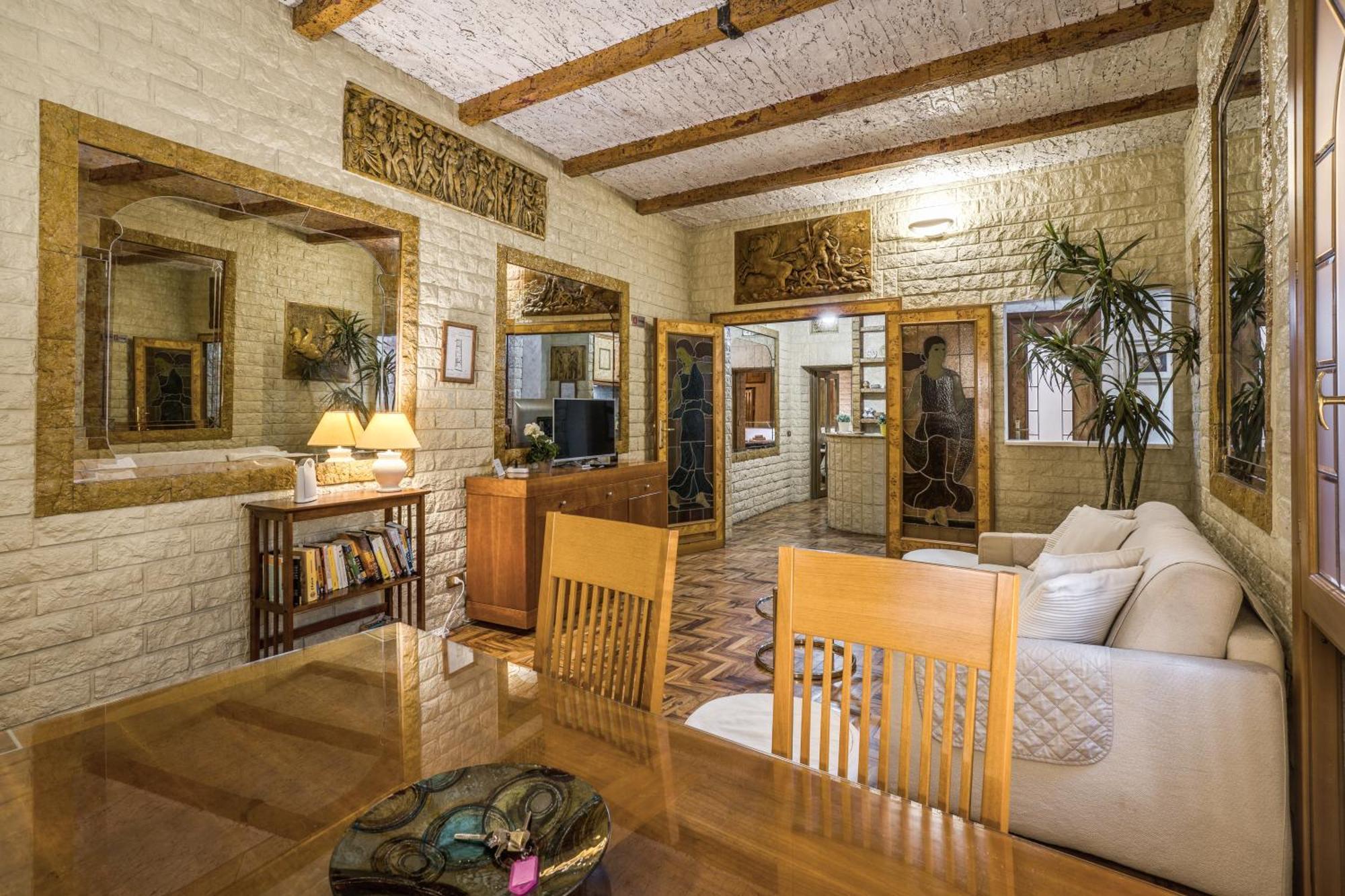 Fontana Di Trevi Charming Apartment 罗马 外观 照片
